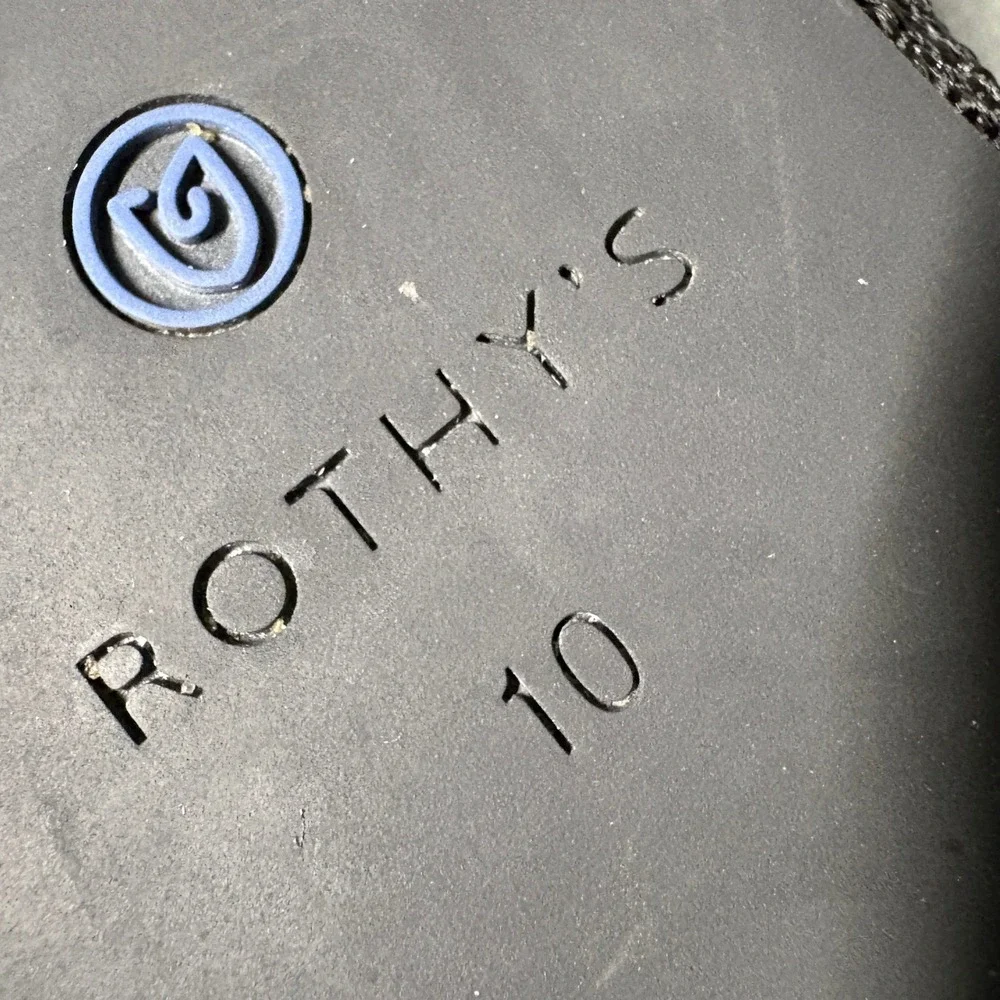 Rothy's The Flat in Black Size 10 Slip-On - Picture 11 of 13